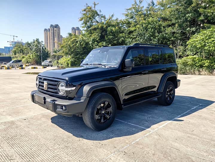 Фото 1 - Tank 300