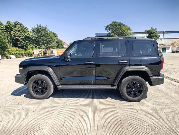 Фото 9 - Tank 300