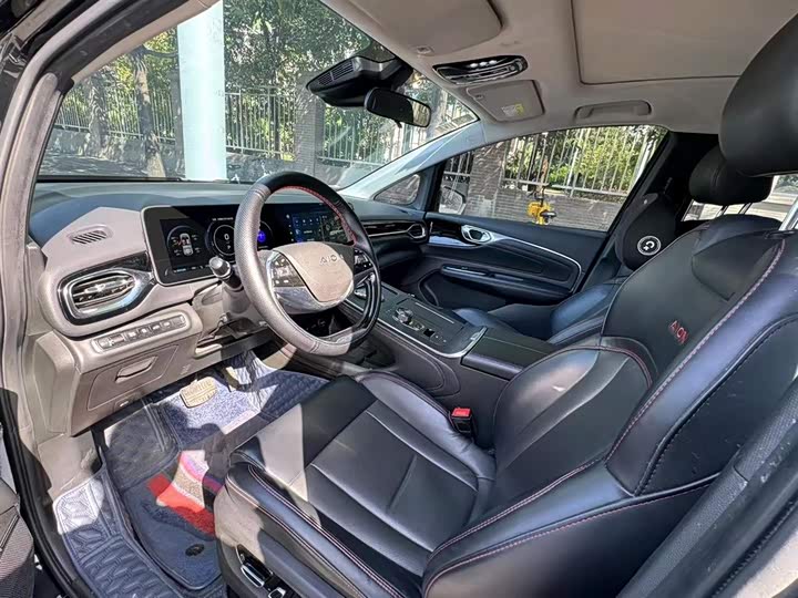 Фото 3 - GAC Aion V