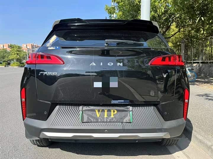 Фото 8 - GAC Aion V