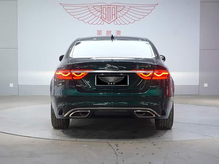 Фото 6 - Jaguar XF L