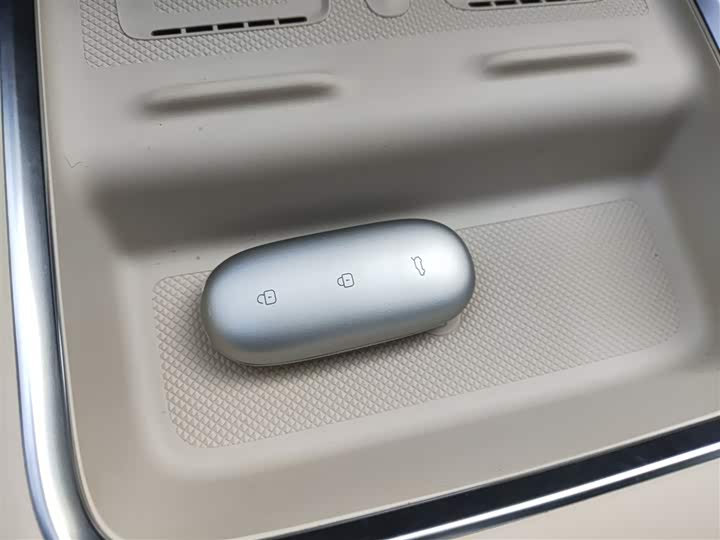 Фото 9 - LiXiang L6