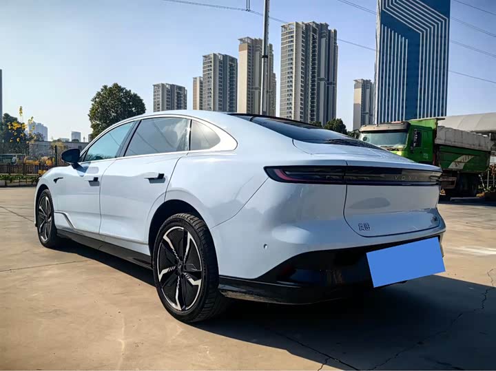 Фото 9 - Voyah Passion