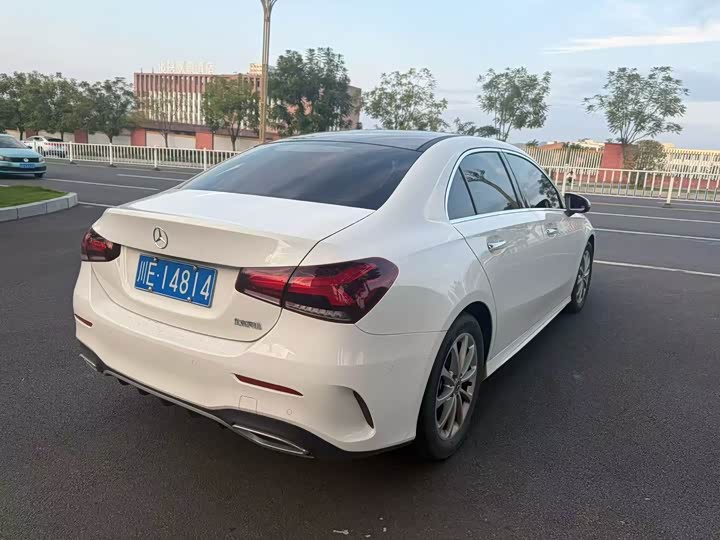 Фото 4 - Mercedes-Benz A-Class