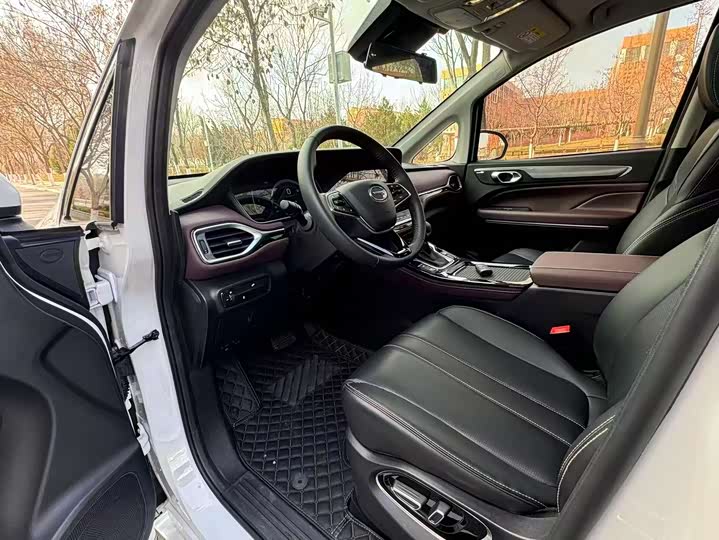 Фото 4 - GAC Trumpchi M6