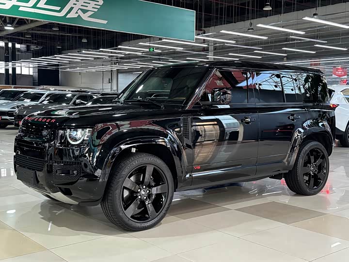 Фото 1 - Land Rover Defender