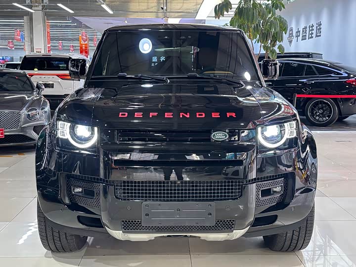 Фото 2 - Land Rover Defender