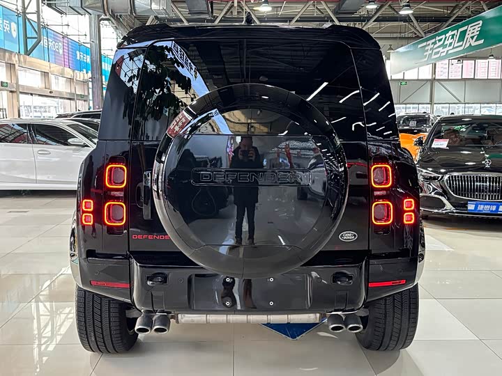 Фото 5 - Land Rover Defender