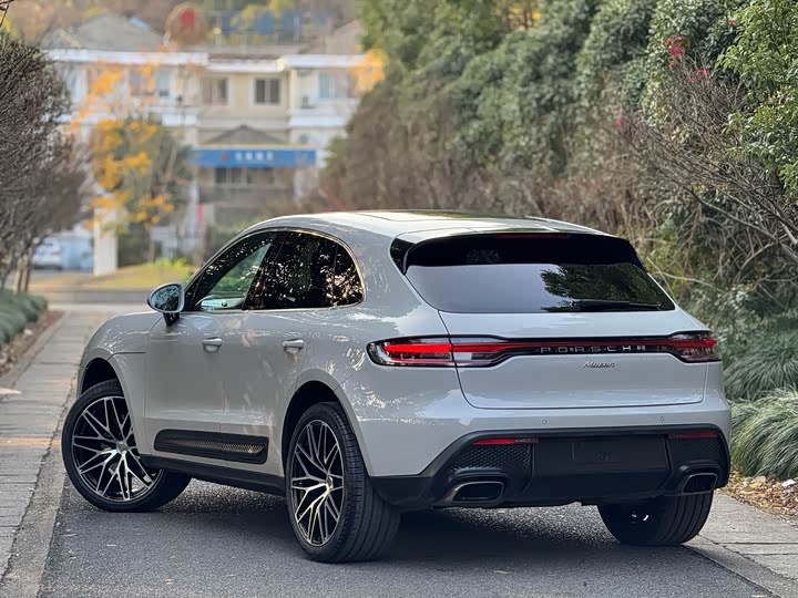 Фото 2 - Porsche Macan