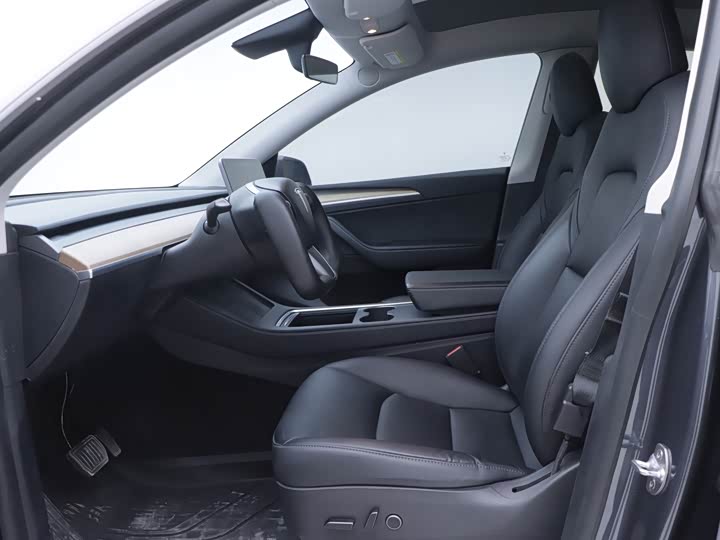 Фото 7 - Tesla Model Y