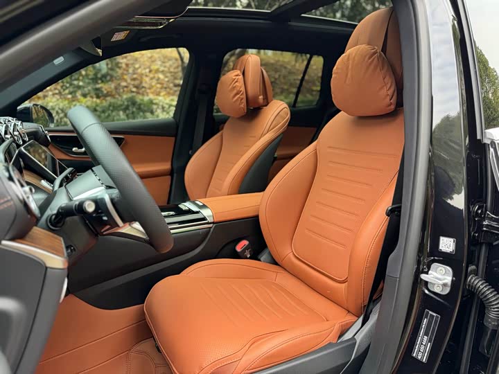 Фото 8 - Mercedes-Benz GLC-Class