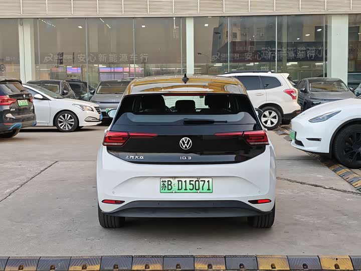 Фото 4 - Volkswagen ID.3