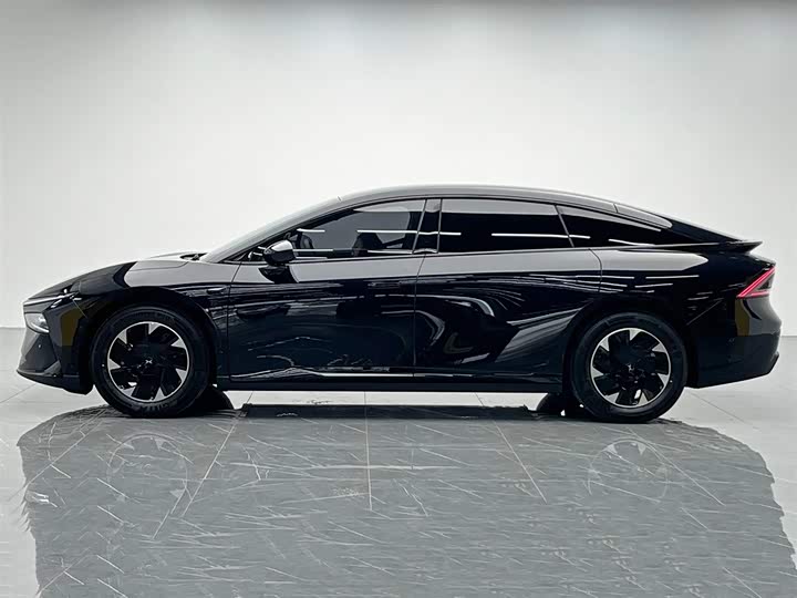 Фото 3 - XPeng F57