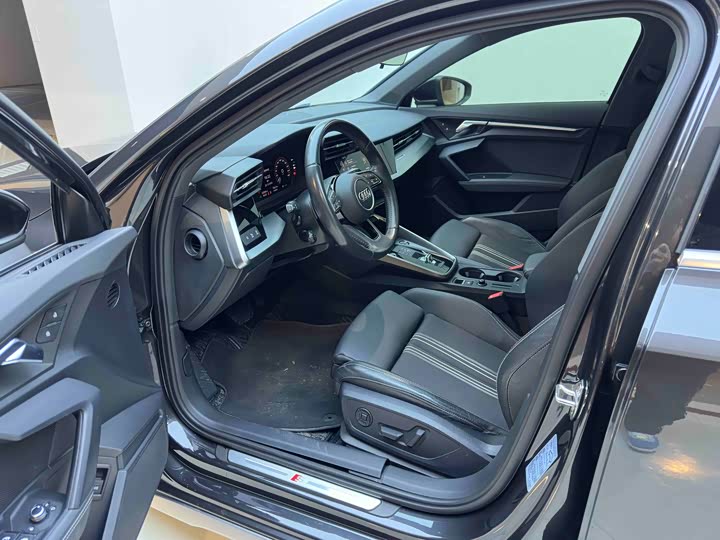 Фото 9 - Audi A3