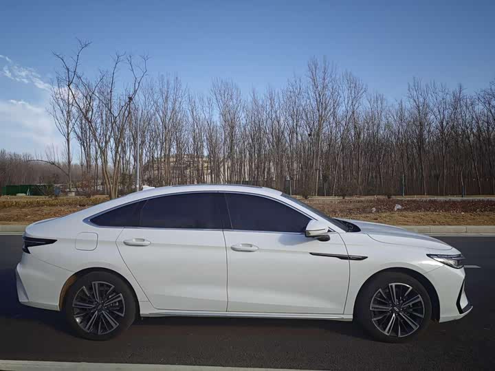 Фото 3 - Chery Arrizo 8