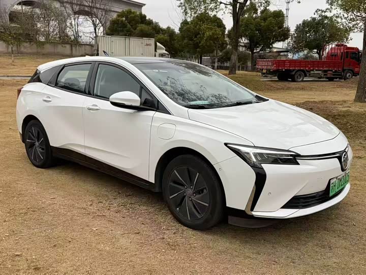 Фото 2 - Buick Velite 6