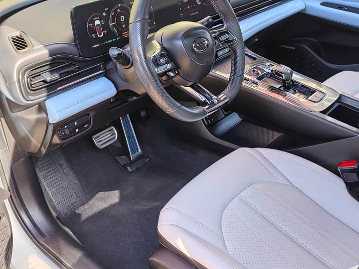 Фото 7 - GAC Trumpchi Empow R