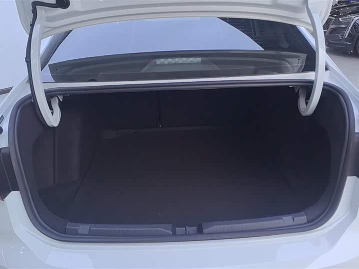 Фото 4 - Volkswagen Lavida