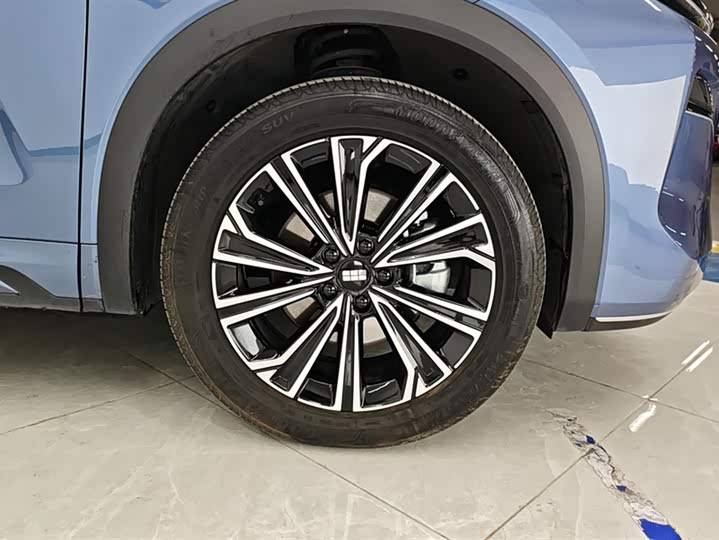 Фото 6 - Geely Galaxy Starship 7