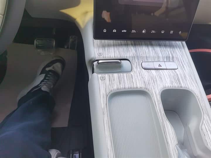 Фото 6 - Nio ET7