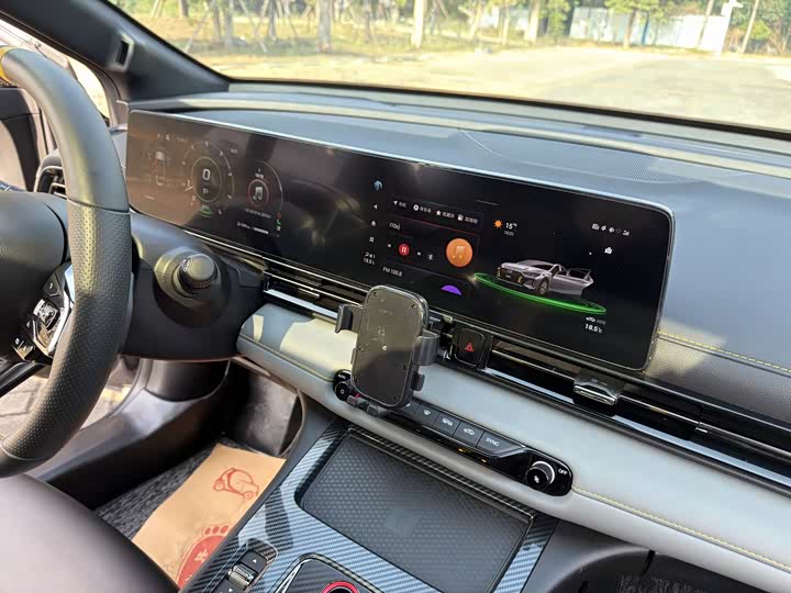 Фото 7 - GAC Trumpchi Empow R