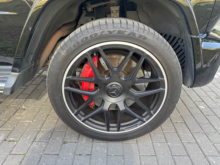 Фото 5 - Mercedes-Benz G-Class AMG