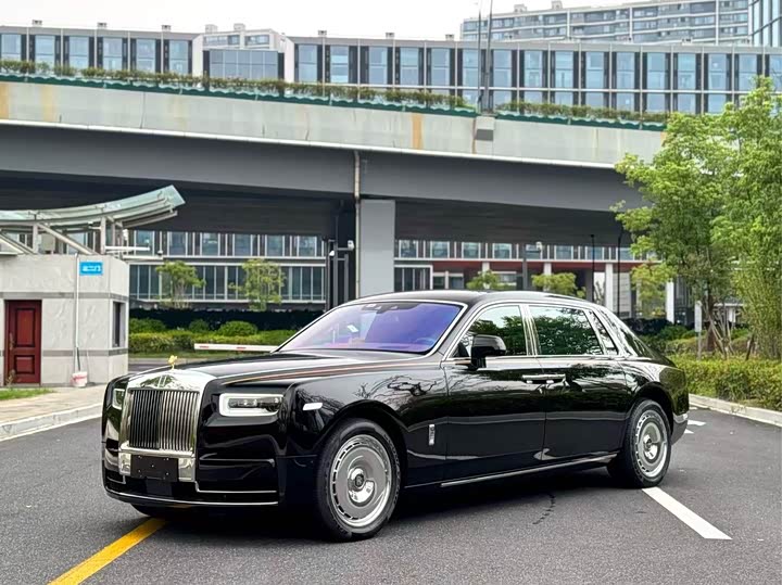 Фото 2 - Rolls-Royce Phantom