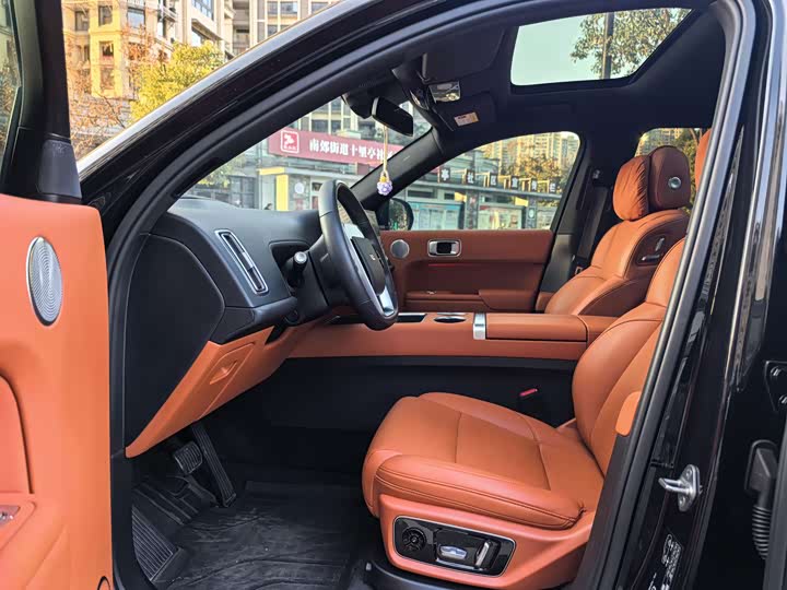 Фото 5 - LiXiang L7