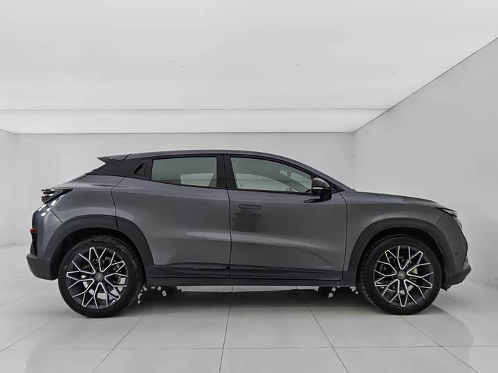 Фото 8 - Changan UNI-T