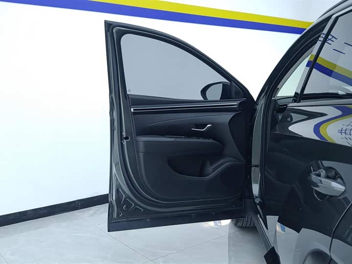 Фото 7 - Hyundai Tucson L