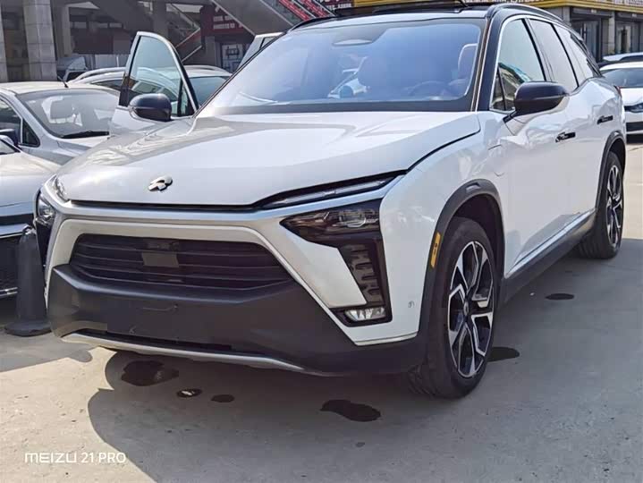 Фото 1 - Nio ES8