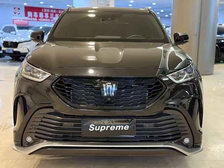 Фото 2 - Toyota Crown Kluger