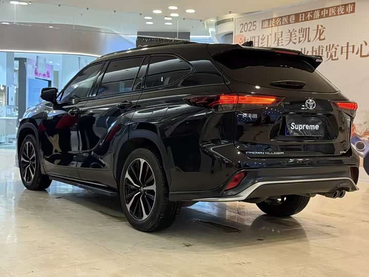 Фото 5 - Toyota Crown Kluger