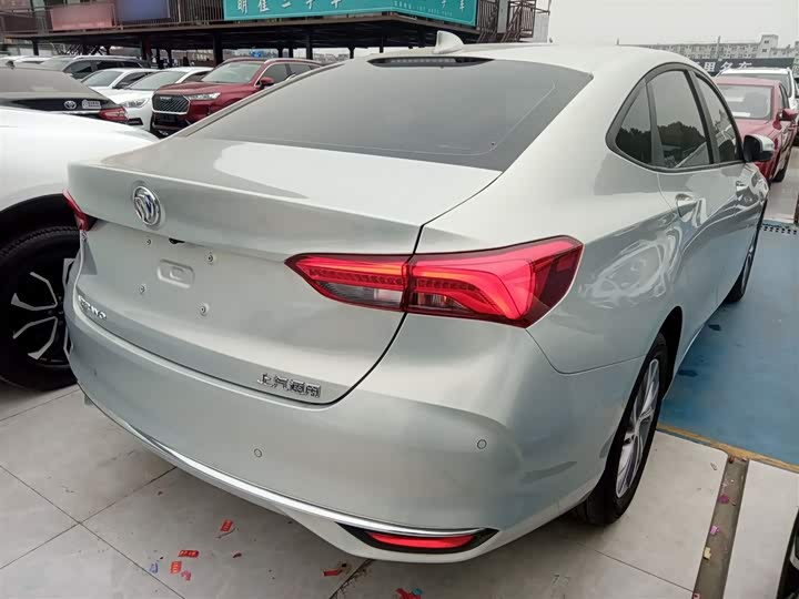 Фото 7 - Buick Verano