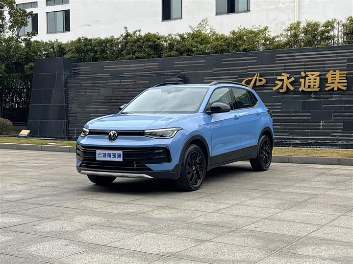 Фото 1 - Volkswagen Tharu