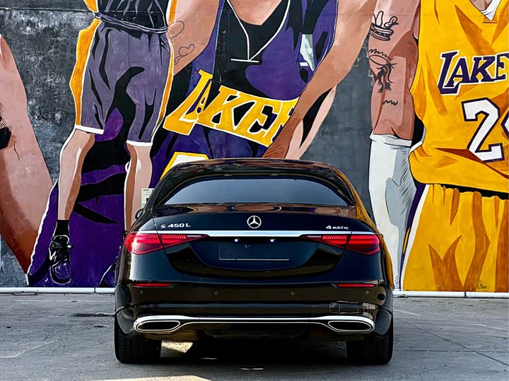 Фото 5 - Mercedes-Benz S-Class