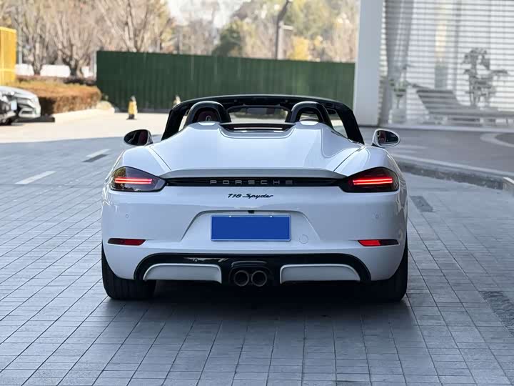 Фото 9 - Porsche 718
