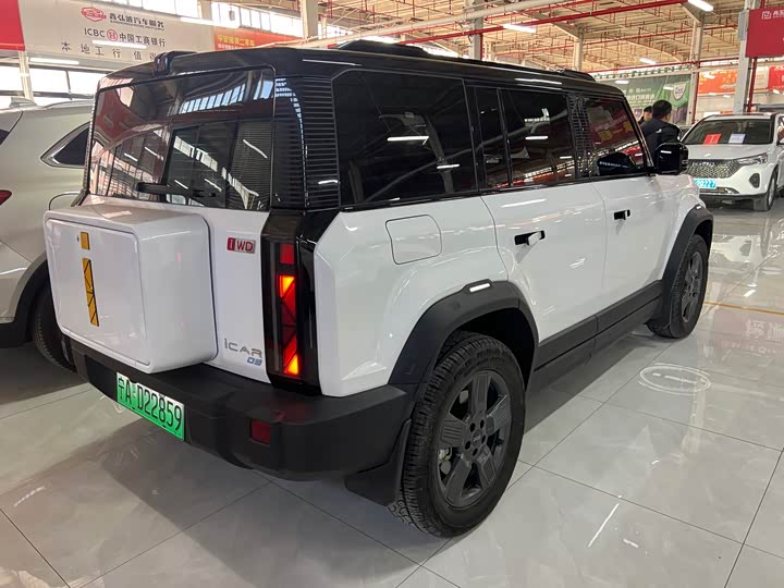 Фото 3 - Chery iCar 03T