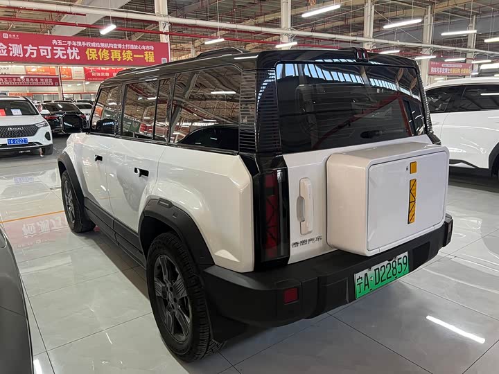 Фото 6 - Chery iCar 03T