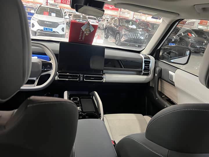 Фото 8 - Chery iCar 03T