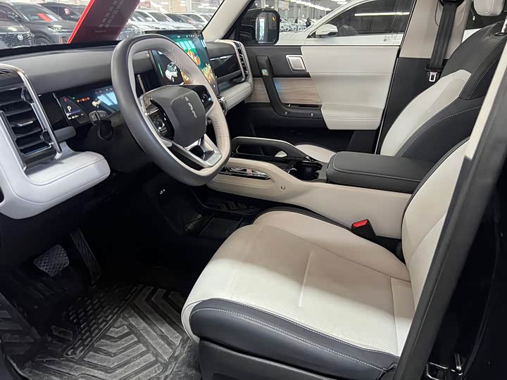 Фото 9 - Chery iCar 03T