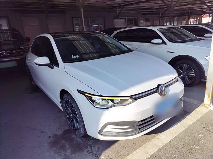 Фото 4 - Volkswagen Golf