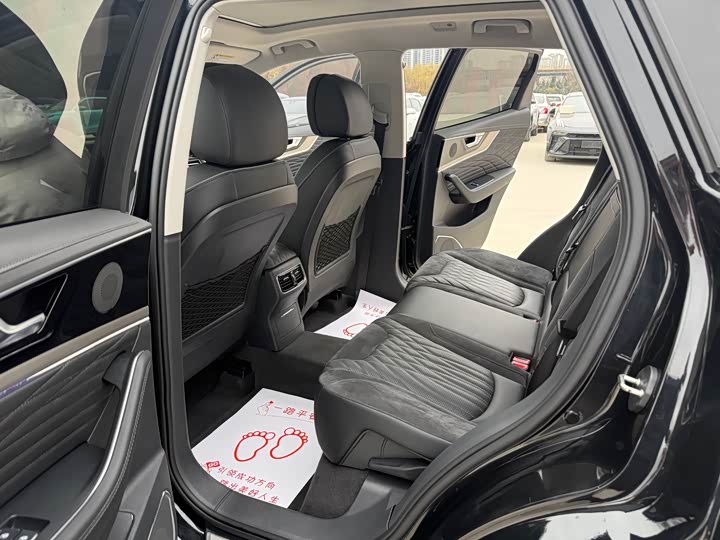 Фото 5 - Hongqi HS5