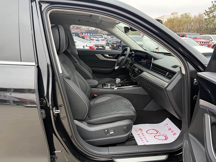 Фото 6 - Hongqi HS5