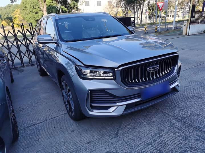 Фото 4 - Geely Monjaro