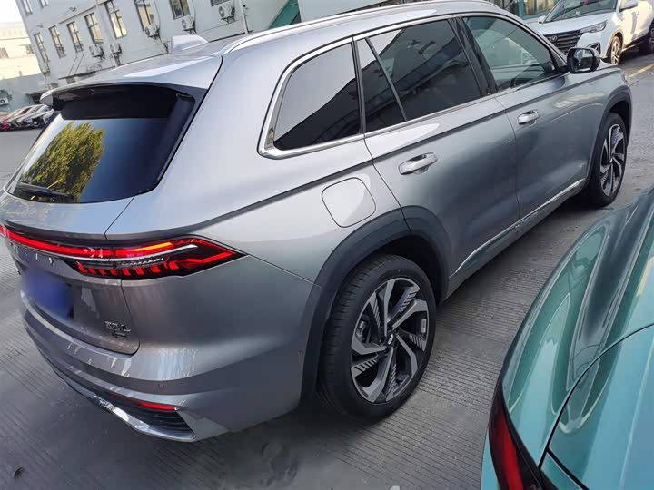 Фото 7 - Geely Monjaro