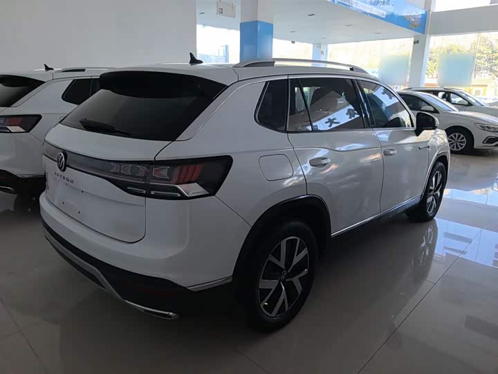 Фото 7 - Volkswagen Tayron