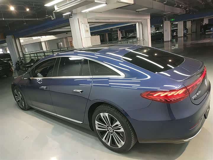 Фото 5 - Mercedes-Benz EQS