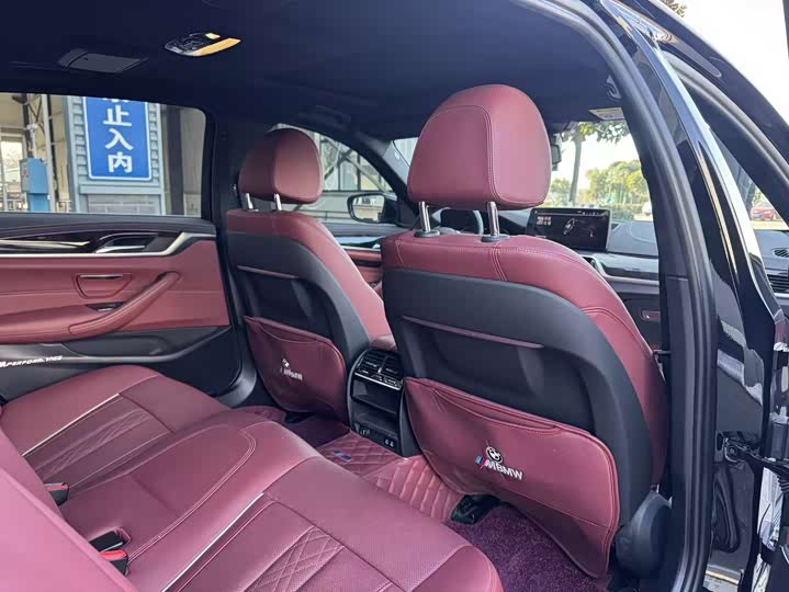 Фото 8 - BMW 5 Series