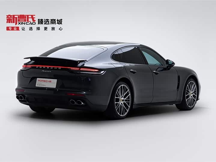 Фото 3 - Porsche Panamera